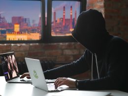 Житель Запорожья генерирует порно на домашнем компьютере
